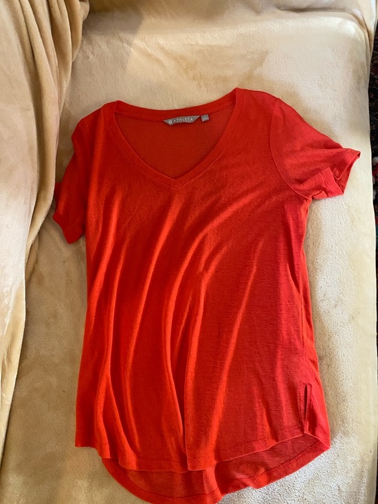 Athleta Tops - Athleta Women's Bright Red V-Neck Short Sleeve Tee
